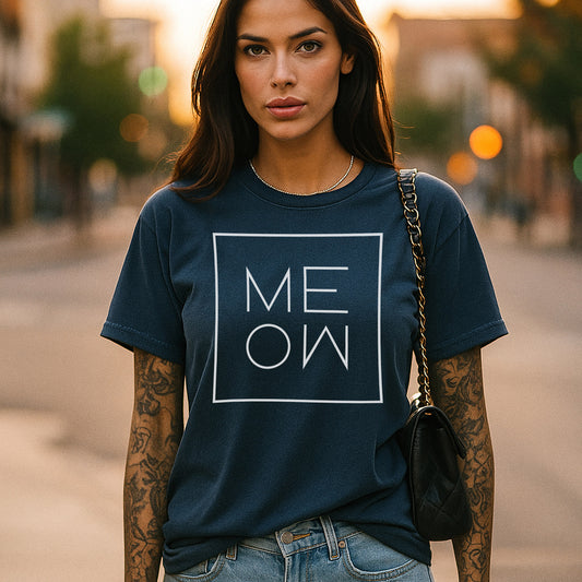 MEOW SQUARE TEXT BOX SHIRT